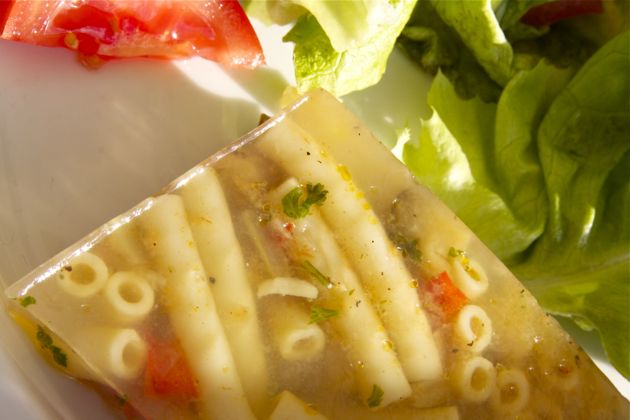 Terrine paprik, aubergine en macaroni