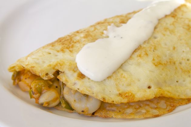 hartige pannenkoeken met tuinbonen en paprika