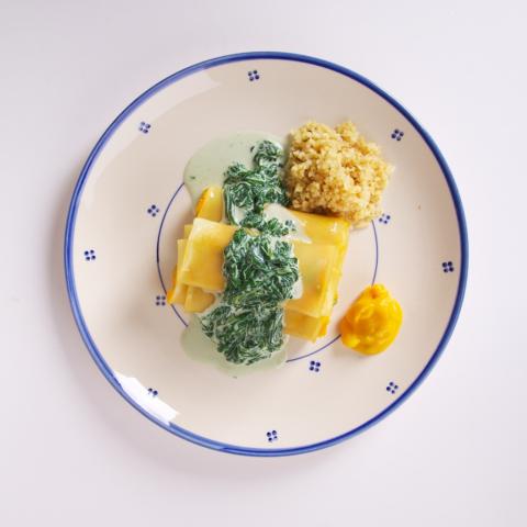Cannelloni van pompoen met spinazieroomsaus